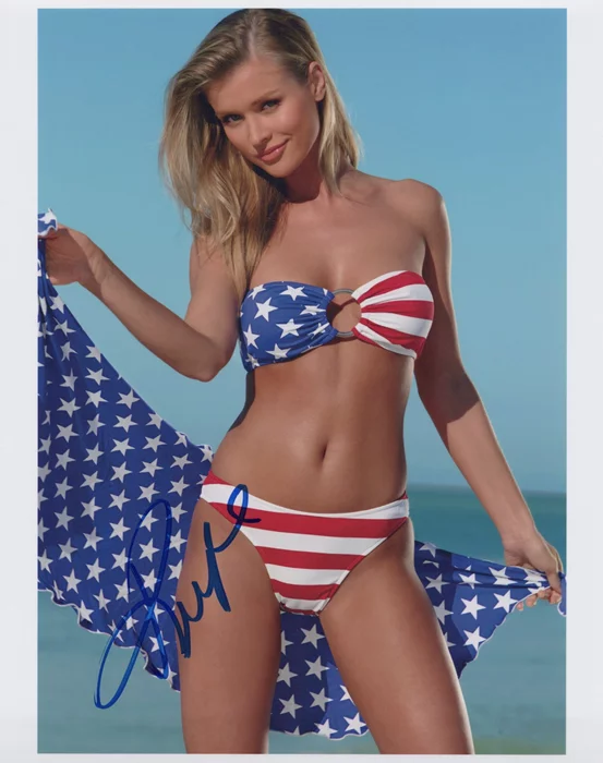 Joanna Krupa autograph