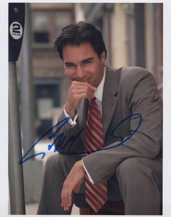 Eric McCormack autograph