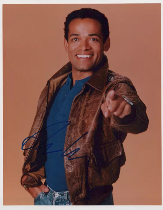 Mario Van Peebles autograph