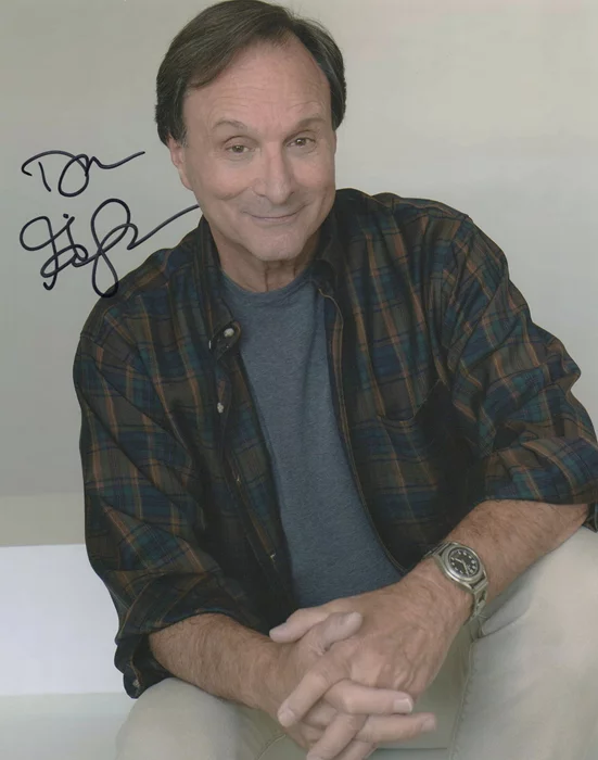 Dan Gilvezan autograph