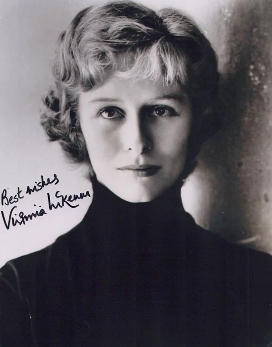 Virginia McKenna autograph