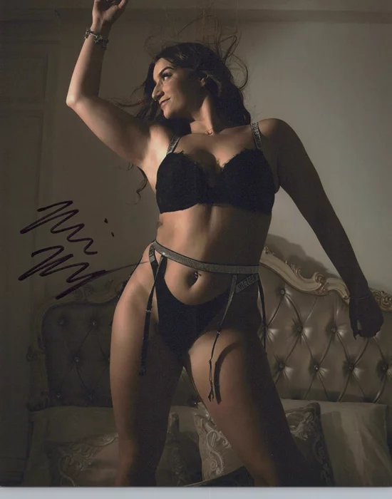 Mikaila Murphy autograph