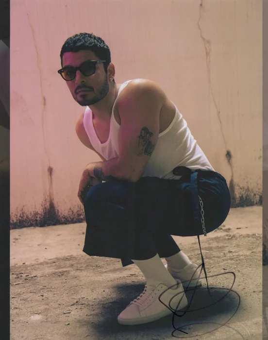 Bobby Soto autograph