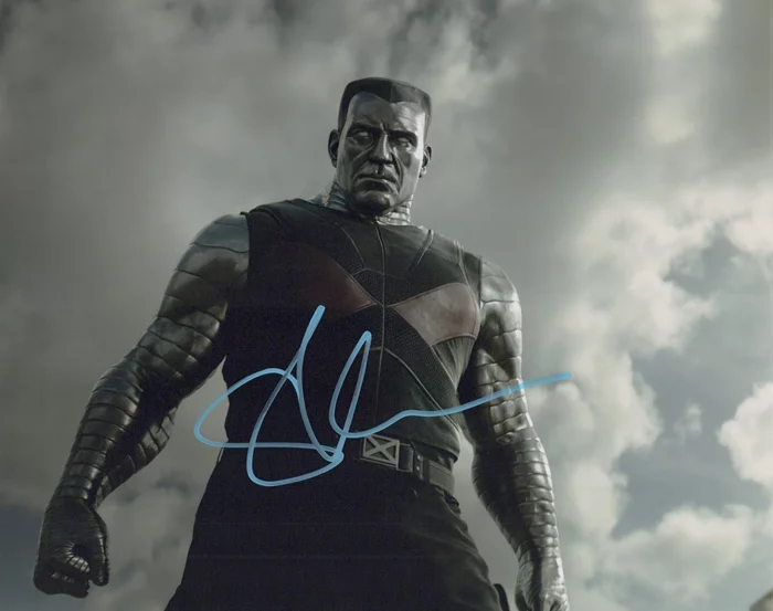 Stefan Kapicic autograph