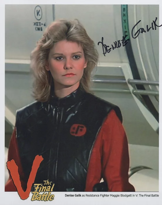 Denise Galik autograph