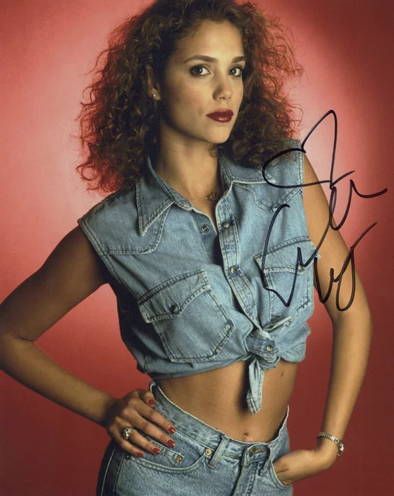Elizabeth Berkley autograph