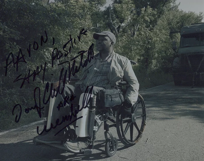 Daryl Mitchell autograph