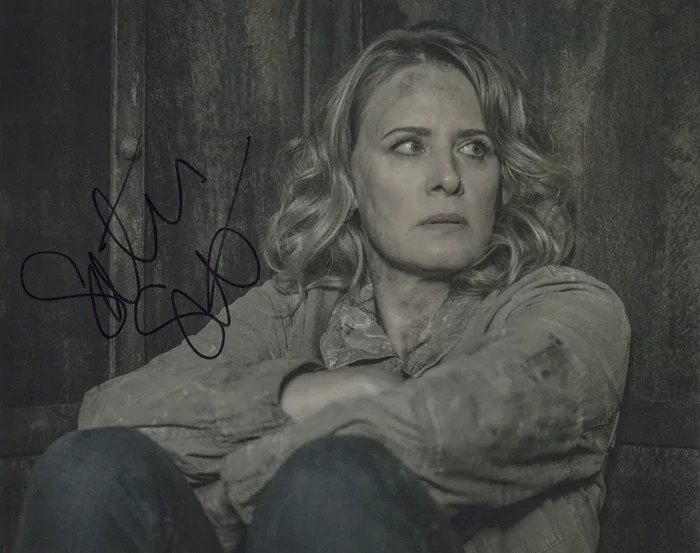 Samantha Smith autograph