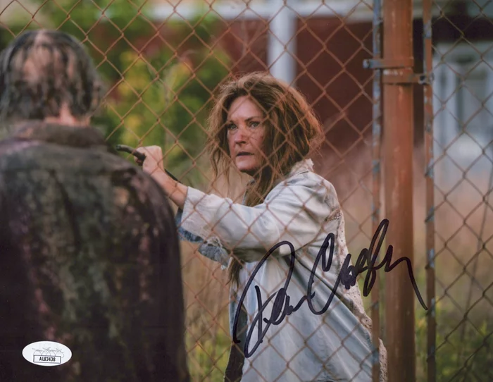 Denise Crosby autograph