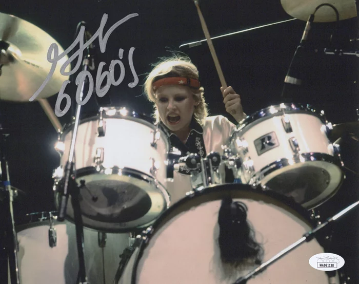 Gina Schock autograph