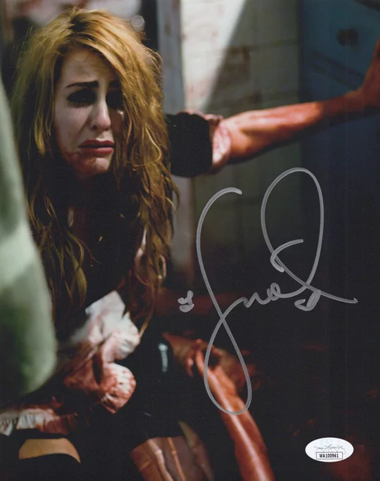 Scout Taylor-Compton autograph
