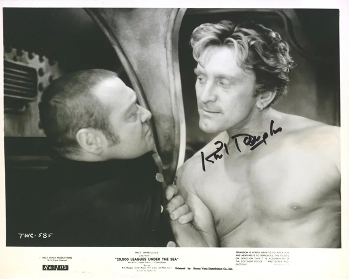 Kirk Douglas autograph
