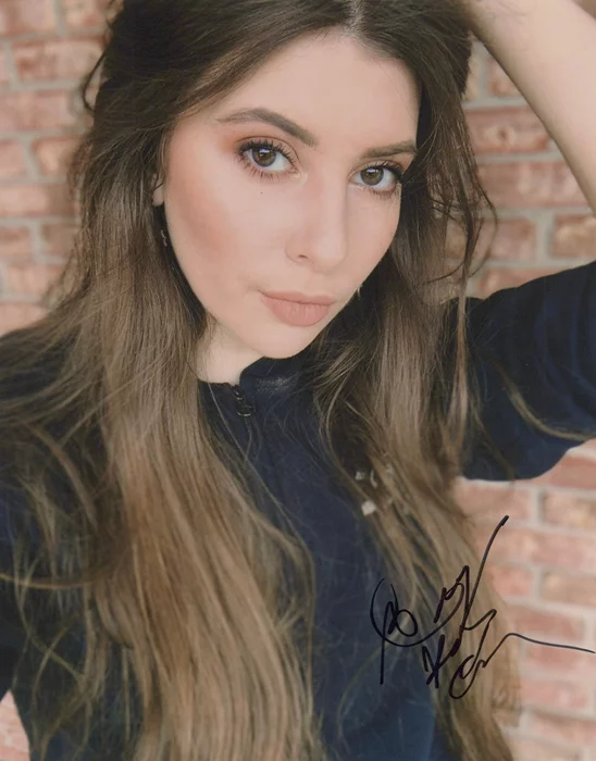 Angelina Danielle Cama autograph