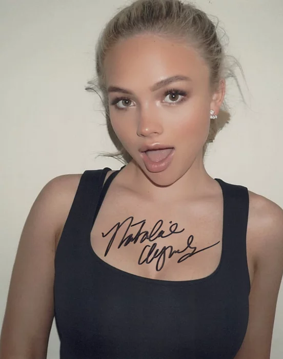 Natalie Alyn  Lind autograph