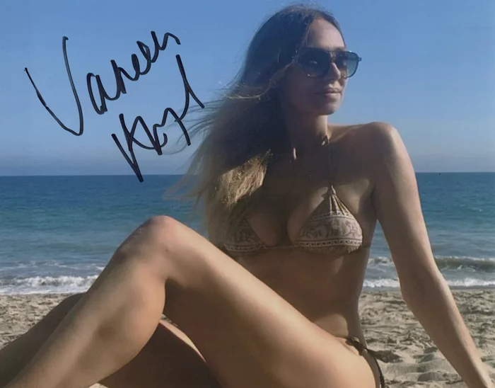 Vanessa Angel autograph