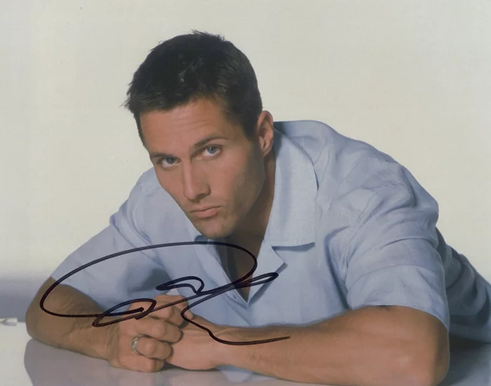 Rob Estes autograph