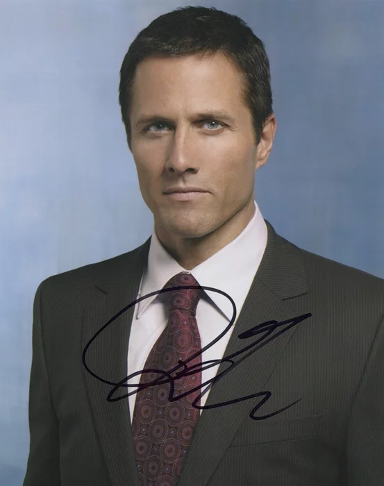 Rob Estes autograph