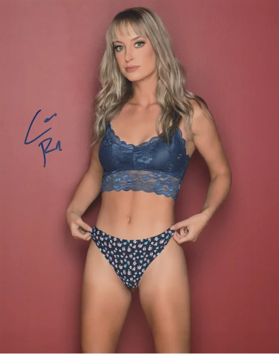 Callie Ryan autograph