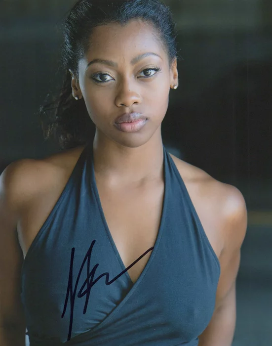 Shakira Ja'nai Paye autograph