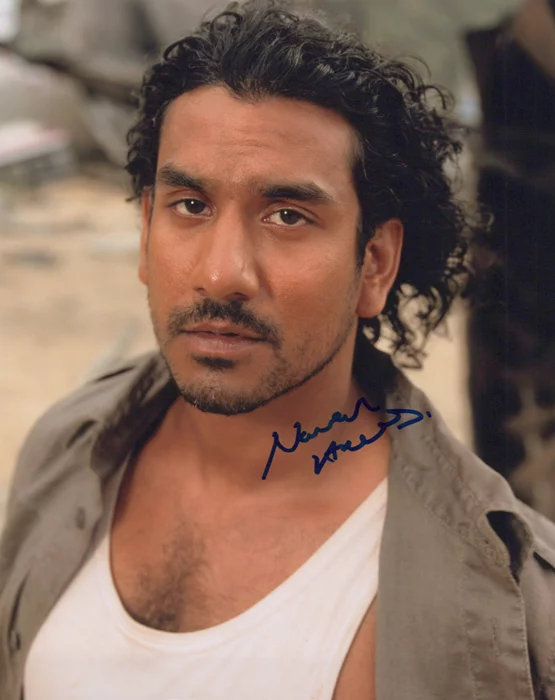 Naveen Andrews autograph