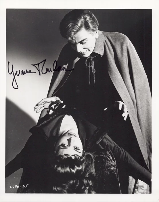 Yvonne Monlaur autograph