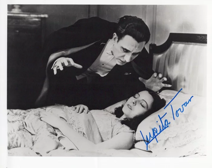 Lupita Tovar autograph