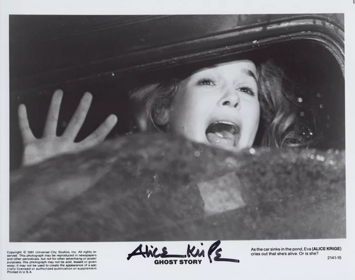 Alice Krige autograph