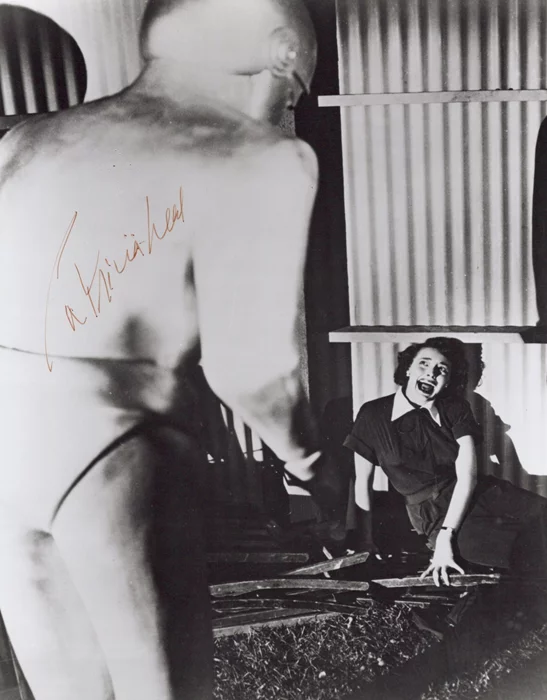 Patricia Neal autograph