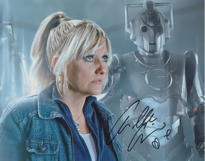 Camille Coduri autograph