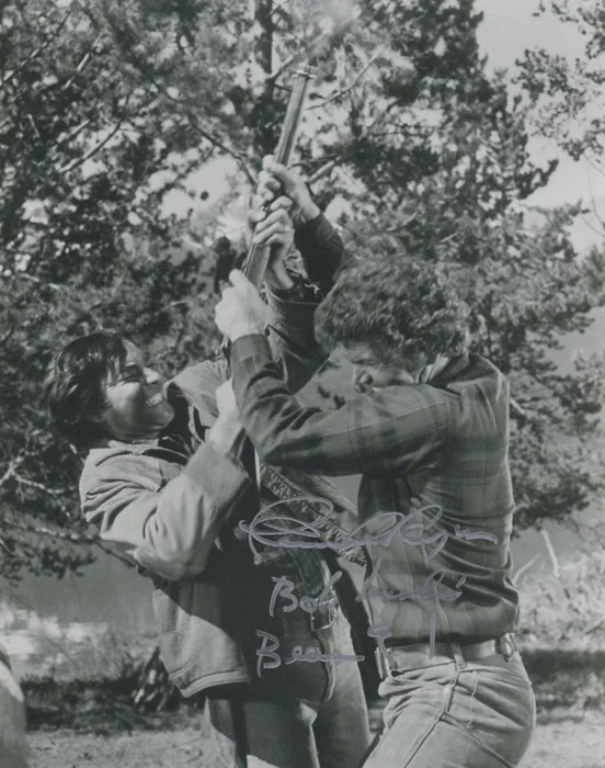 Patrick Wayne autograph