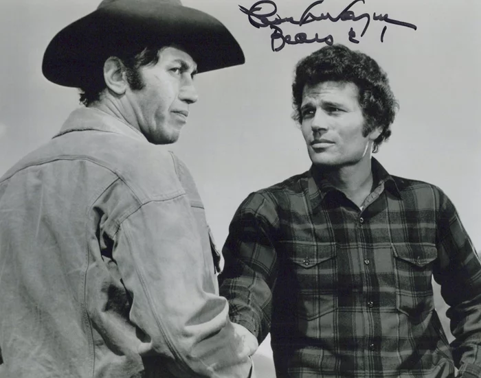 Patrick Wayne autograph