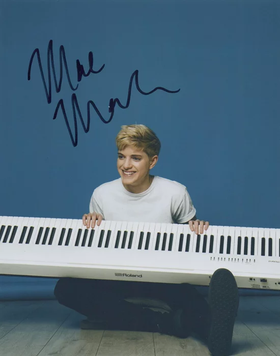 Mae Martin autograph