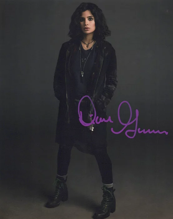 Diane Guerrero autograph