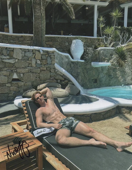 Nico Greetham autograph