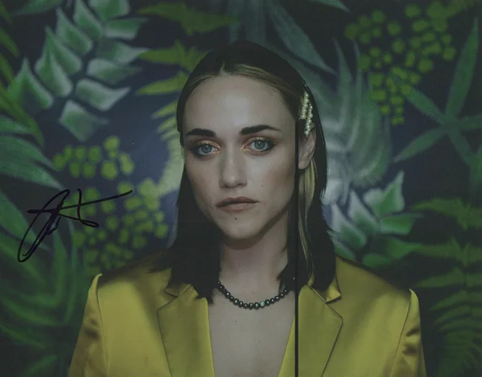 Alice Kremelberg autograph