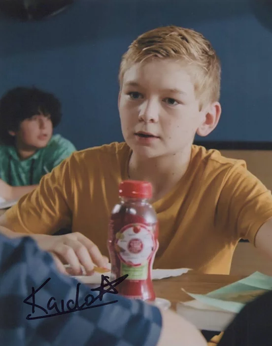 Kaido Lee Roberts autograph