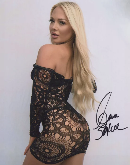 Anna Sophia autograph