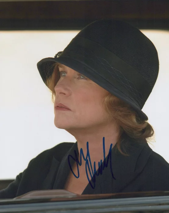 Amy Madigan autograph