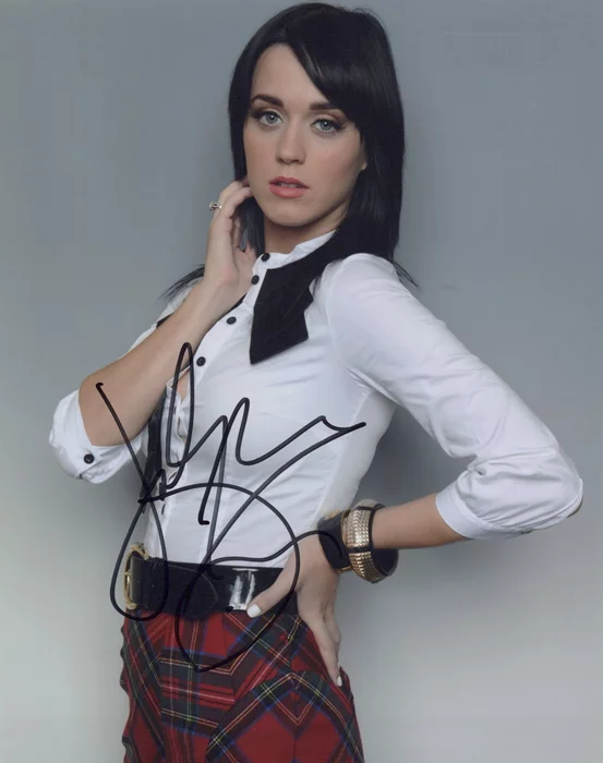 Katy Perry autograph