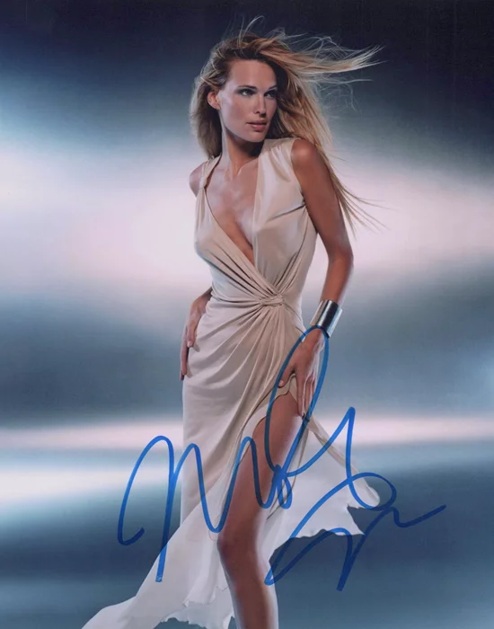Molly Sims autograph