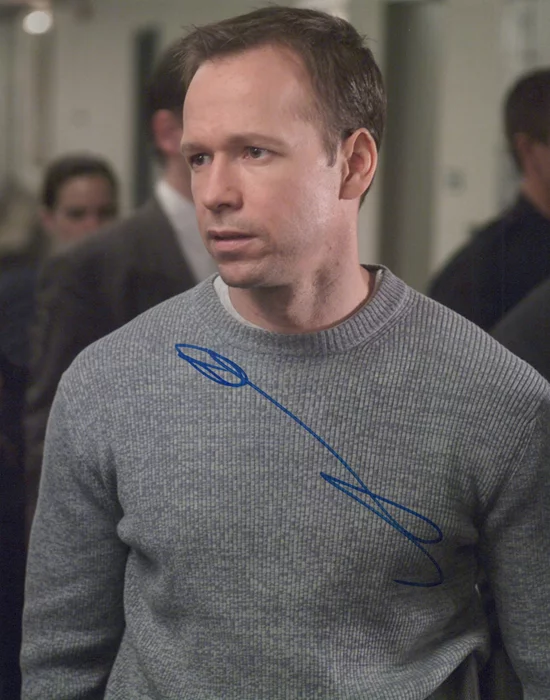 Donnie Wahlberg autograph
