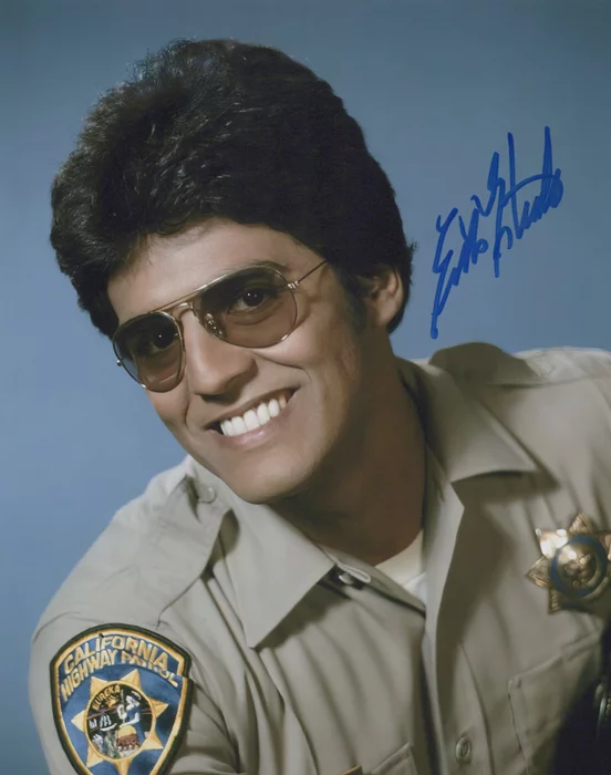 Erik Estrada autograph
