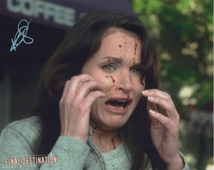 Kristen Cloke autograph