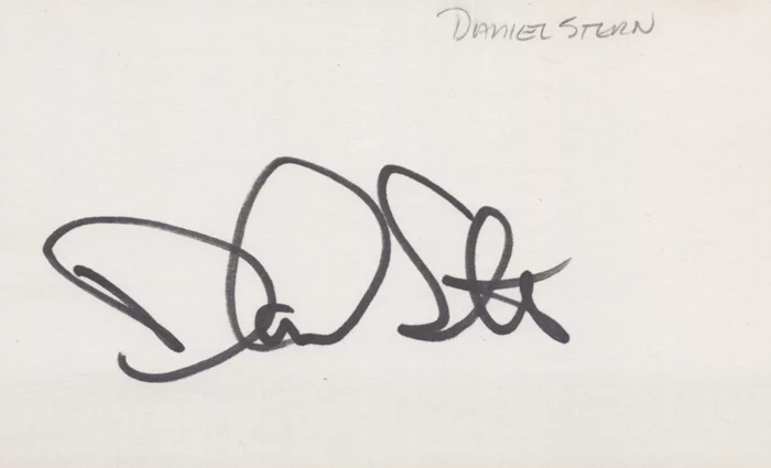 Daniel Stern autograph
