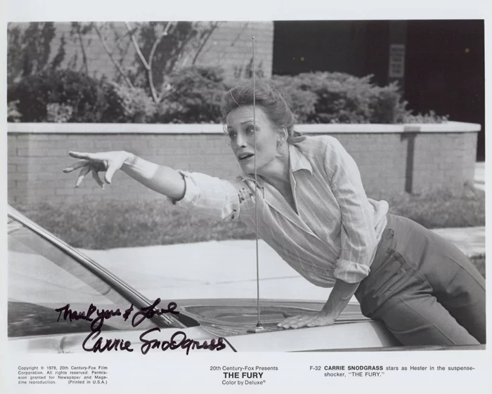 Carrie Snodgress autograph