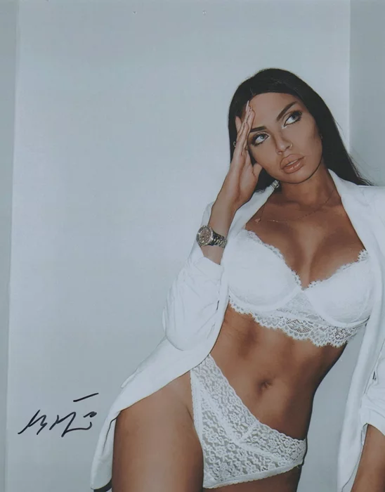 Meile Bishop autograph