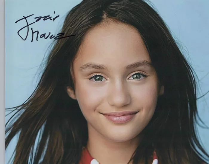 Izzie Florez autograph