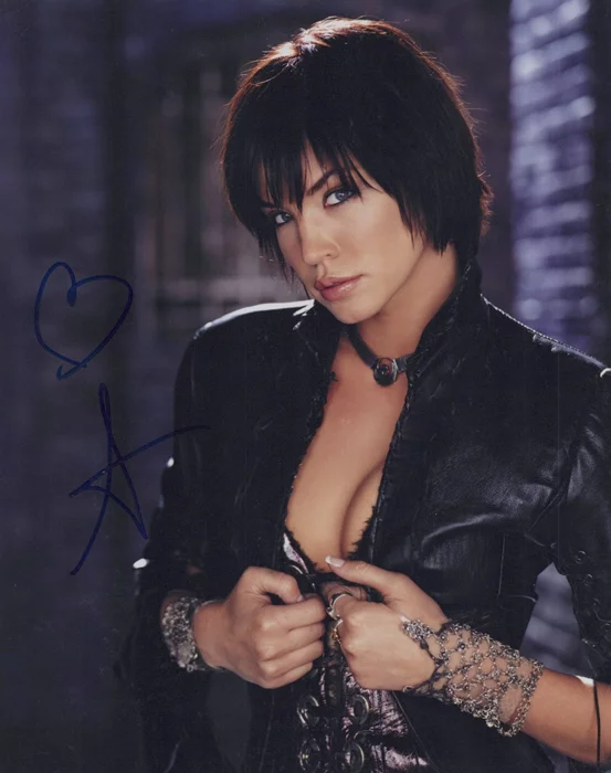 Ashley Scott autograph
