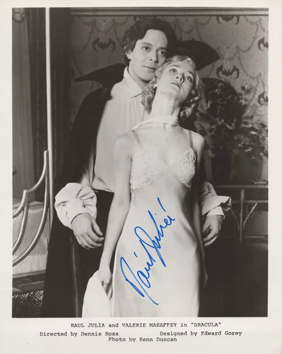 Raul Julia autograph