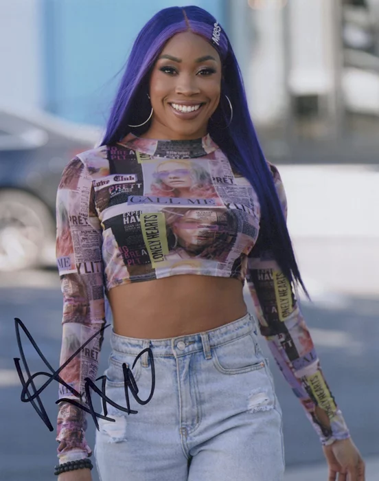 Ariane Andrew autograph